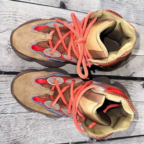 Yeezy 500 high size 6.5 in original box. In used condition comes as pictured. - Picture 2 of 10